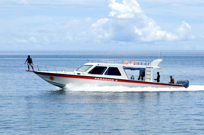 Tauchbasis Indonesien Raja Ampat Gangga Divers Boot