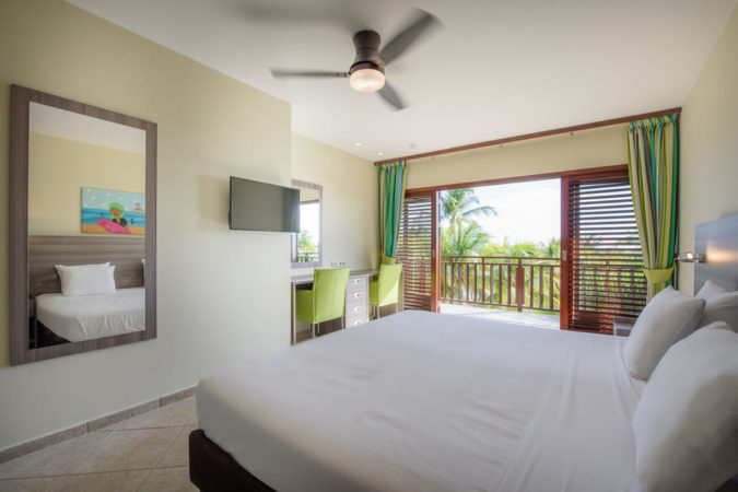 LionsDive Beach Resort Suite