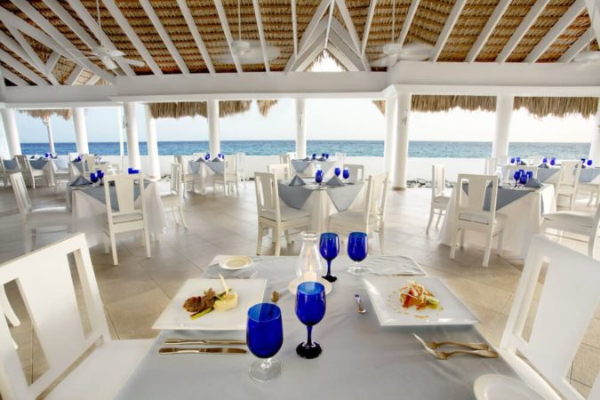 Viva Wyndham Dominicus Beach Tisch Essen