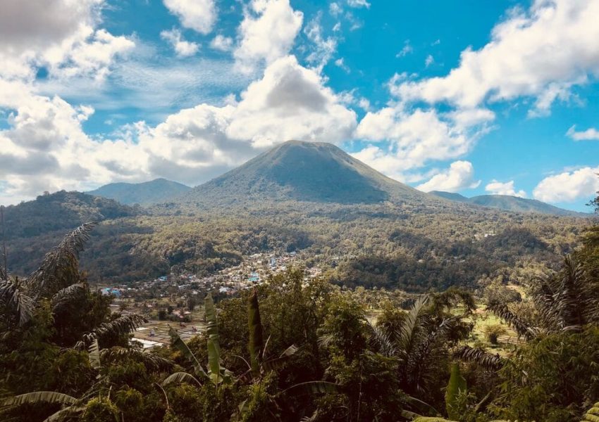 Matawu Vulkan Berglandschaft Minahasa