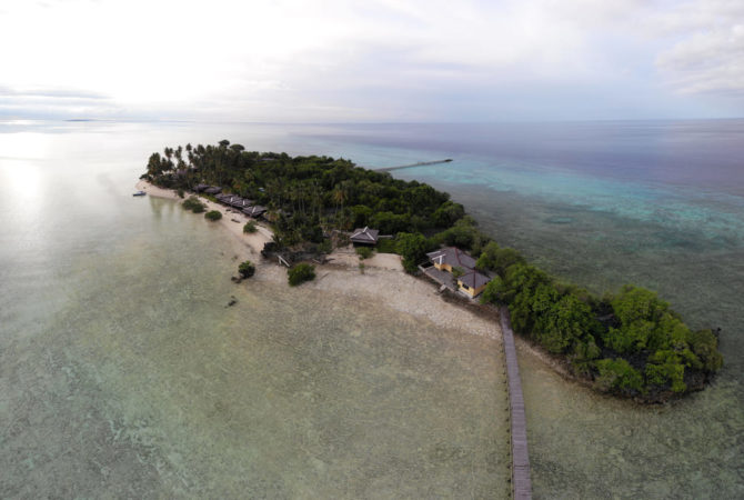 Indonesien Maratua Atoll Nunukan Island Resort Steg