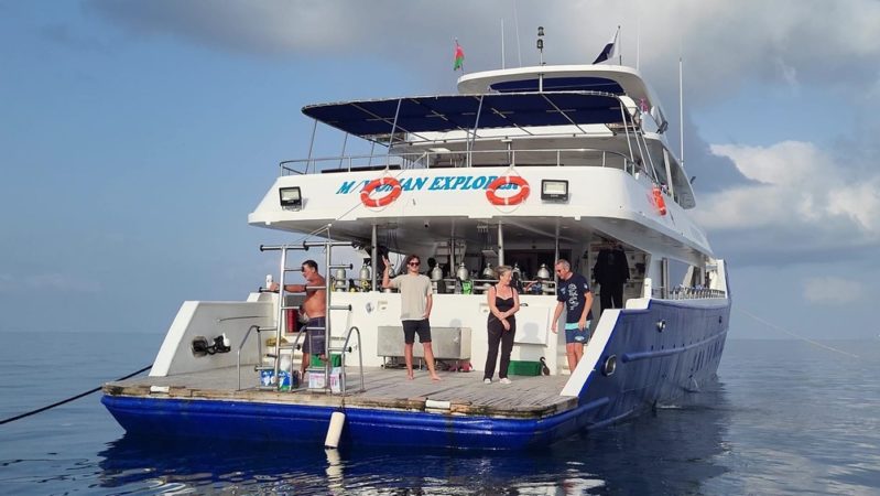 Oman Explorer Tauchdeck