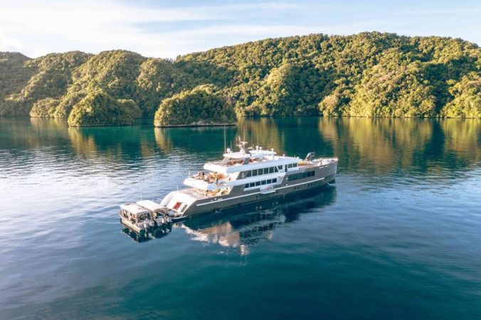 M/Y Black Pearl Palau