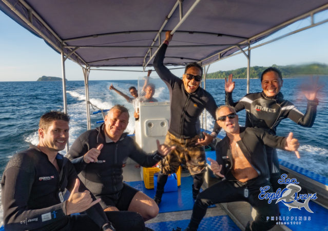 Sea Explorers Philippinen Sipalay Tauchboot