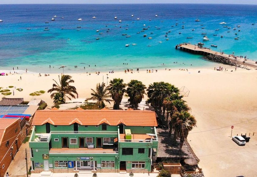 MISTER BARRACUDA Apartments
